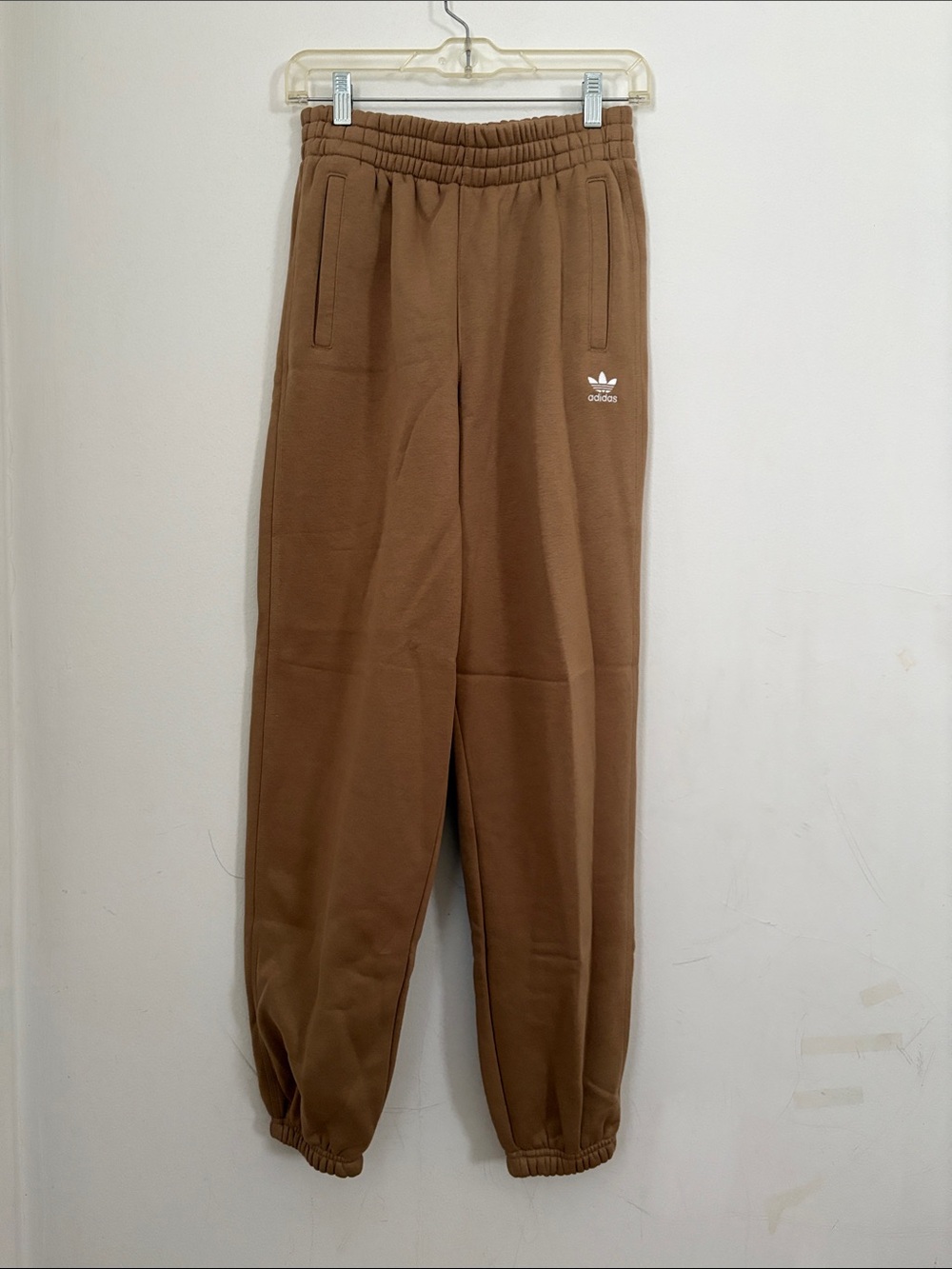 adidas Originals Women's Essentials Fleece Loose Joggers